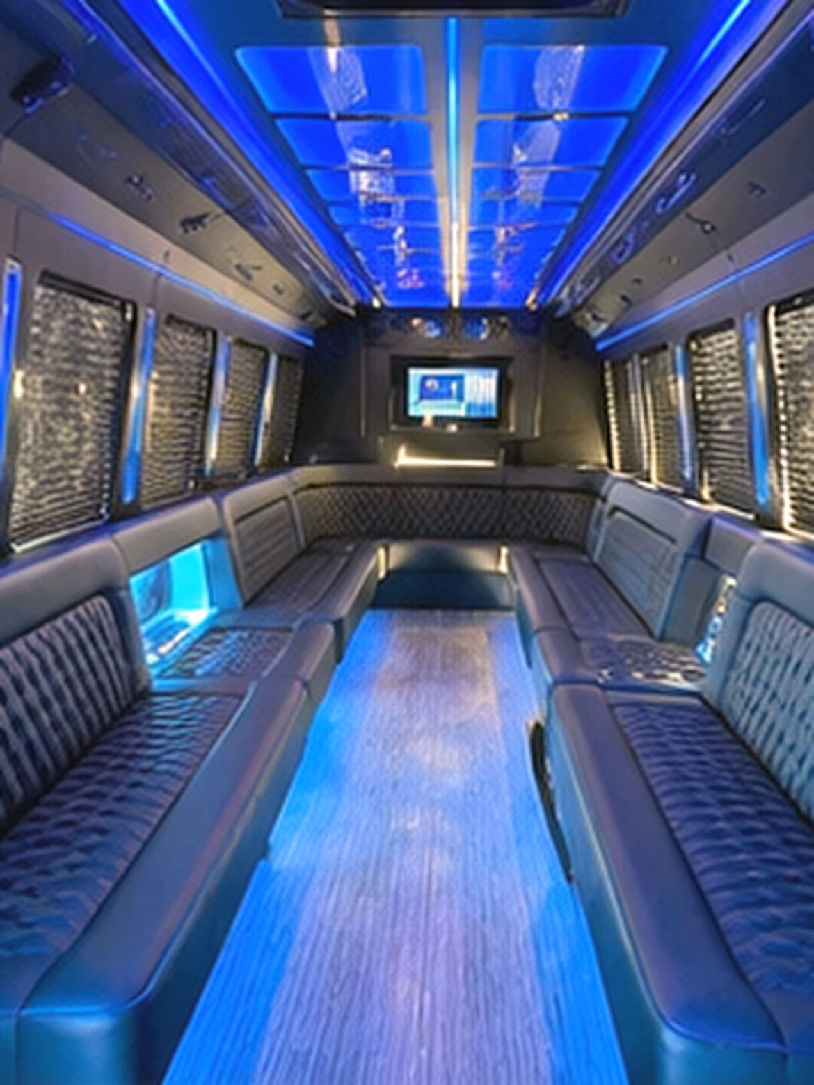Bellevue Birthday, Sweet 16, & Quinceañera Transportation group transportation