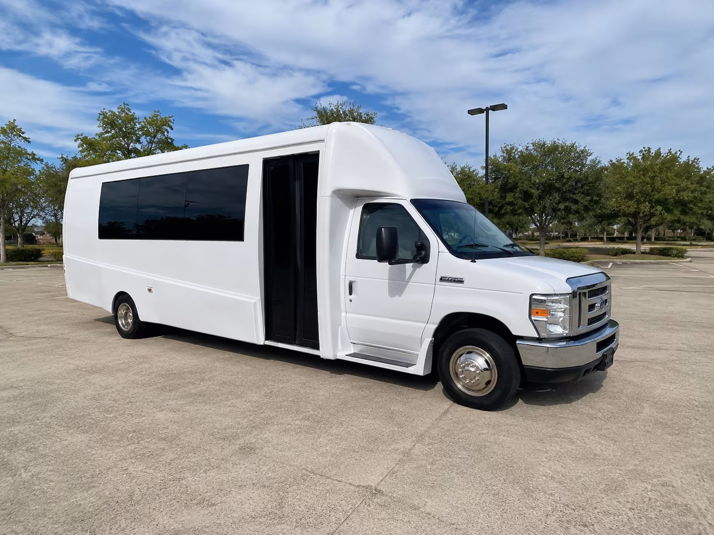 Bellevue Birthday, Sweet 16, & Quinceañera Transportation pickup coordination