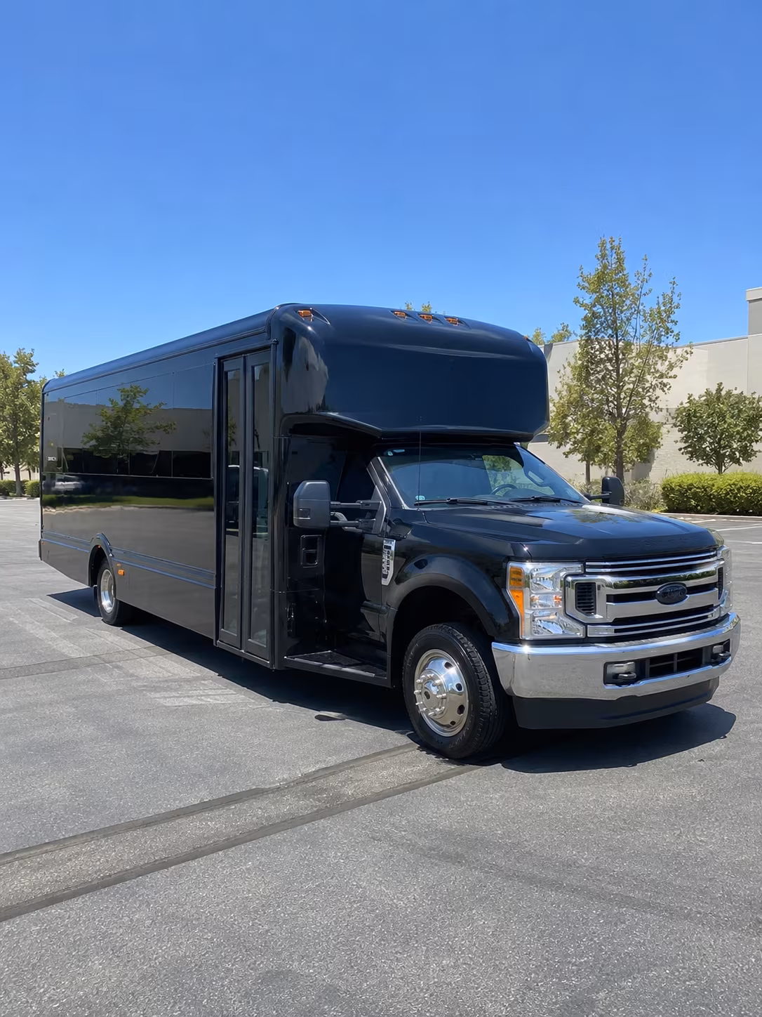 Bellevue Winery Tour & Pub Crawl Transportation onboard seating