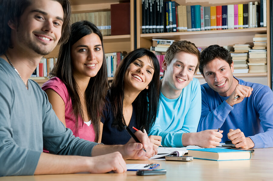 Your Complete Guide to Group College Tours in Bellevue